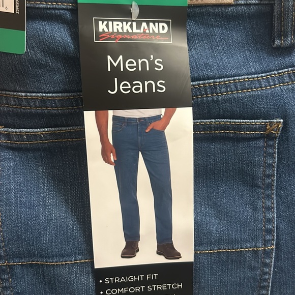 Kirklands signature men’s jeans straight fit 32x34 NWT - Picture 3 of 3